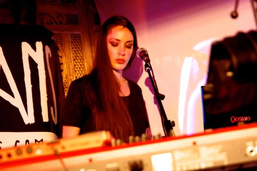 Delaurentis - Les bars en Trans (Rennes) - Julie